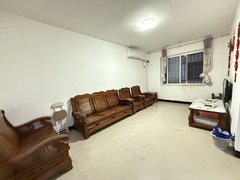 河池宜州宜州城区维新电站单位房 两房 民用水电 拧包入住出租房源真实图片