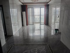 顺德龙江盈信城市广场交通方便盈信广场大润发市场!出租房源真实图片
