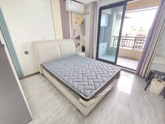 嘉兴平湖平湖市区紫宸华府  单间独卫带阳台 押一付一  近服装城 时尚中心出租房源真实图片