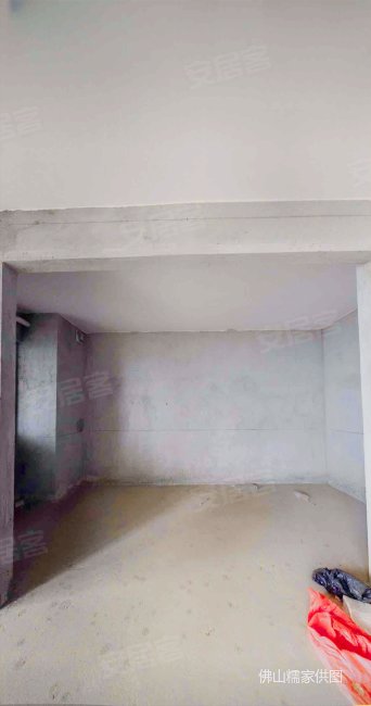 美的御海东郡5室2厅3卫261㎡南265万