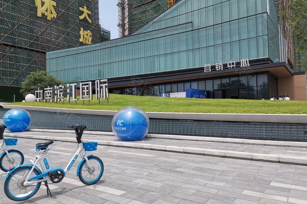 佛山二手房 中南滨江国际 > 张艳娴解读中南滨江国际小区不足