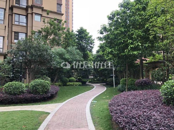 南宁江南五一路保利城保利城4室2厅2卫120.0平米出租房源真实图片