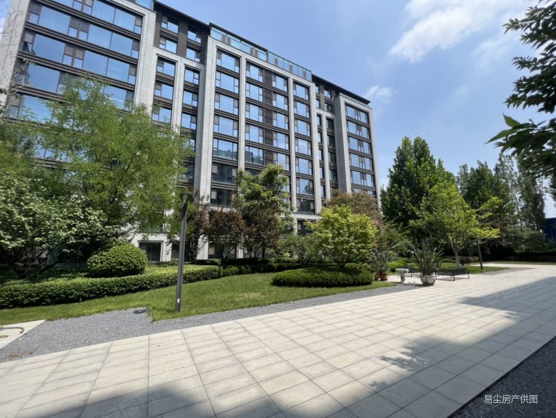 清新怡人,融创裕华壹号二手房,480万,4室2厅,3卫,200平米-石家庄安居