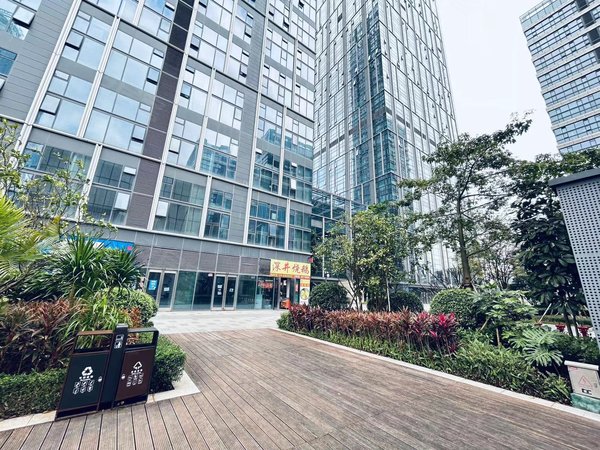 南宁良庆良庆镇阳光城时代中心五象总部基中心 一房一厅民水民电 3号