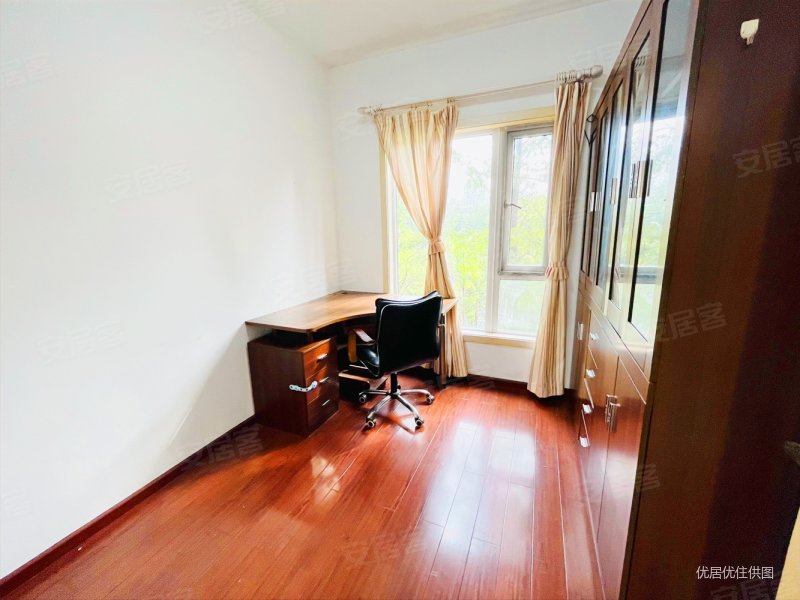 (血亏50万)二郎洋房 门口轻轨站 随时看房 还价就卖,朵力尚美国际二手