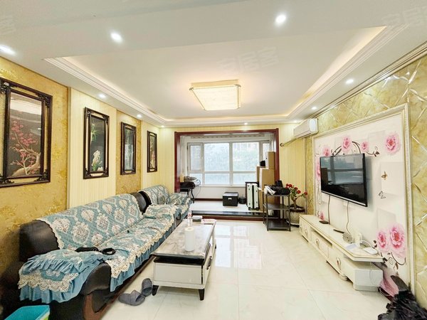 沈阳沈北新区道义三盛颐景蓝湾精装两室!两个空调!