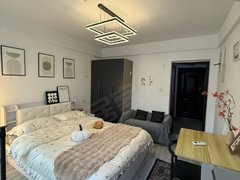 宜兴宜城宜城中心万达，八佰伴旁，西瓜公寓，一室，奶油风，设施齐，包满意出租房源真实图片