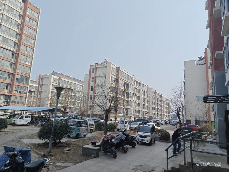 抢!39.8万盛世名城套三双卫全明户型带库房