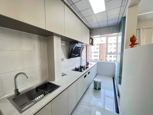 长春南关南部新城南城家园d区南城家园d区 2室1厅1卫 电梯房 配套齐全