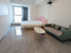 日照东港新市区拎包入住!月租,押一付一随便住!家具家电全新出租房源真实图片