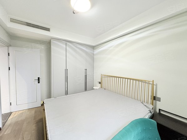 金华婺城湖海塘保集海塘府保集海塘府 一梯一户 三房两卫 自住豪装 品牌家具 全屋定制出租房源真实图片