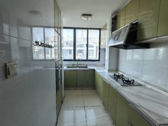 上海虹口江湾可以做宿舍，随时看房 可以短租 价钱可谈 电梯复式出租房源真实图片