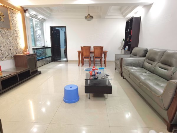 【多图】康泰花园(海珠),江南西租房,江泰路地铁站,康泰花园,精装三房