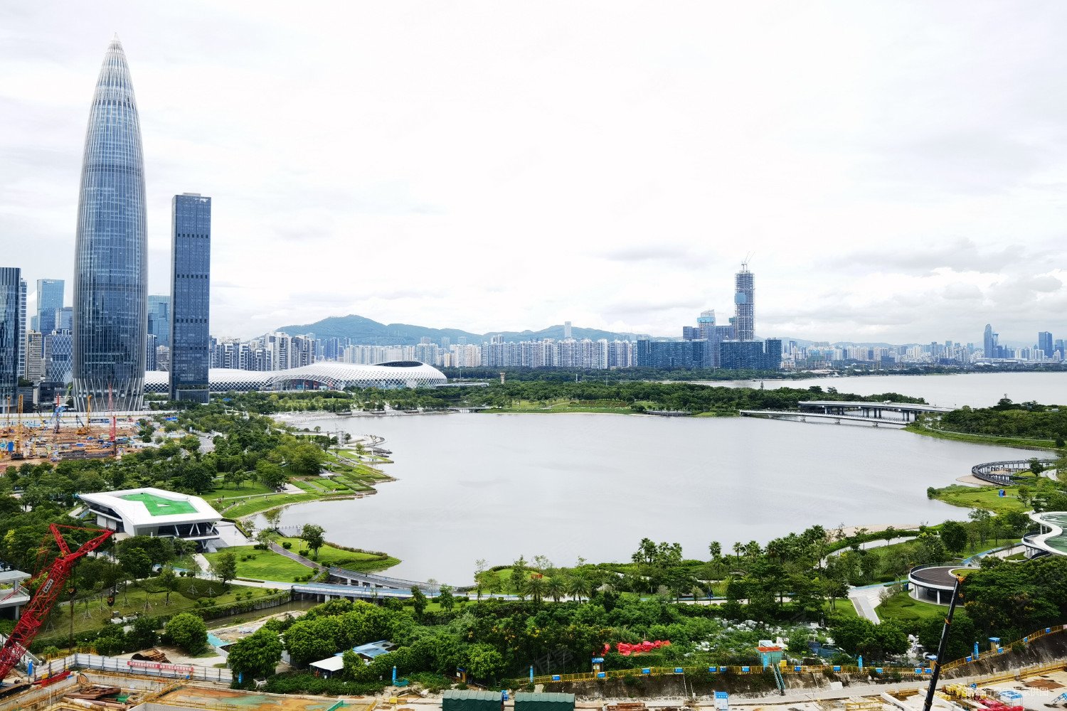 深圳湾壹号前排t8栋新出高层300平全空间看海景好房