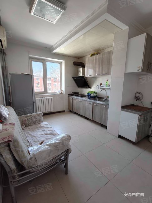 大灰厂小区两居室542平中层满五住房采光好无遮挡