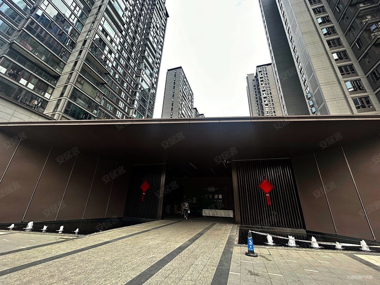 阳光城檀境 台江排尾 六 路 台江万达 元洪城 人