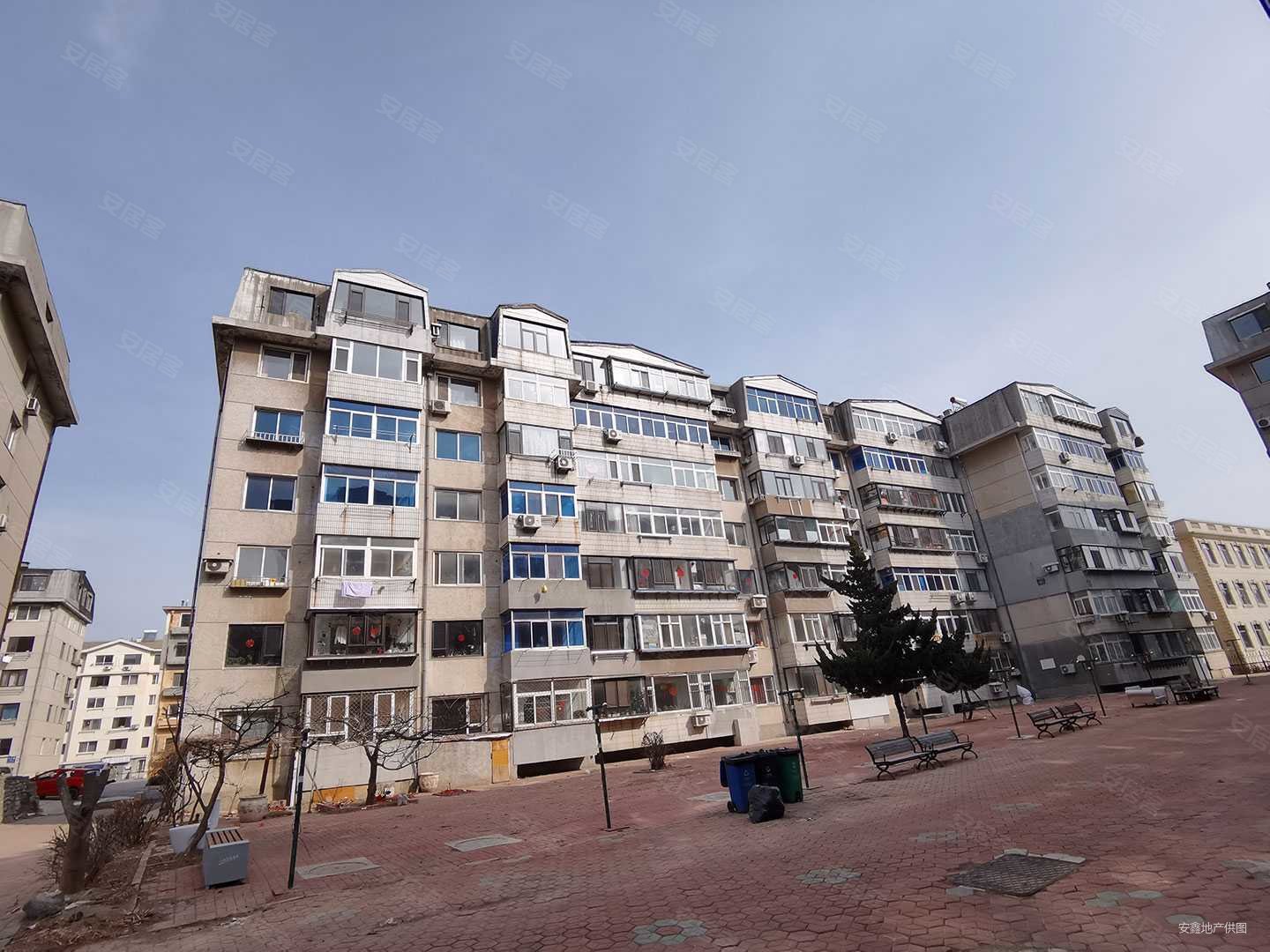 锦江园2室2厅1卫85.16㎡南北129万