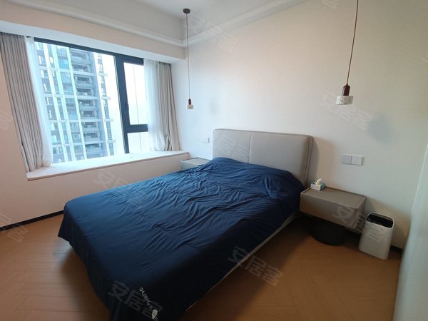 金华东阳横店横店南江府南江府高楼层边套3室，奶油风装修，包物业宽带费，看房有密码出租房源真实图片