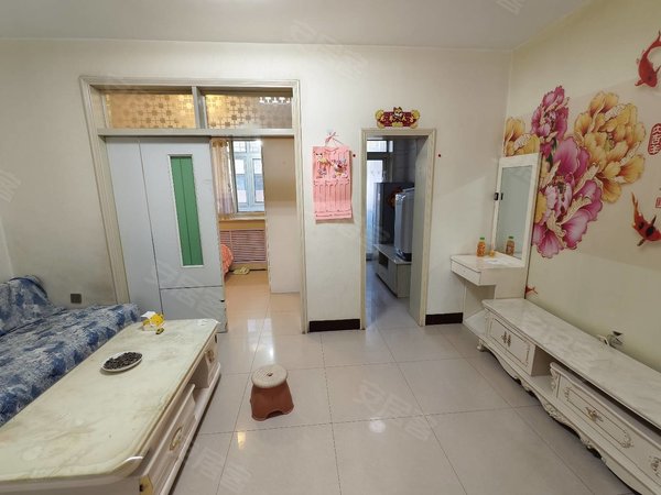 包头昆都仑火车站二化小区科技大学 吾悦商圈 二化小区 精装修 拎包入住 短租可议出租房源真实图片