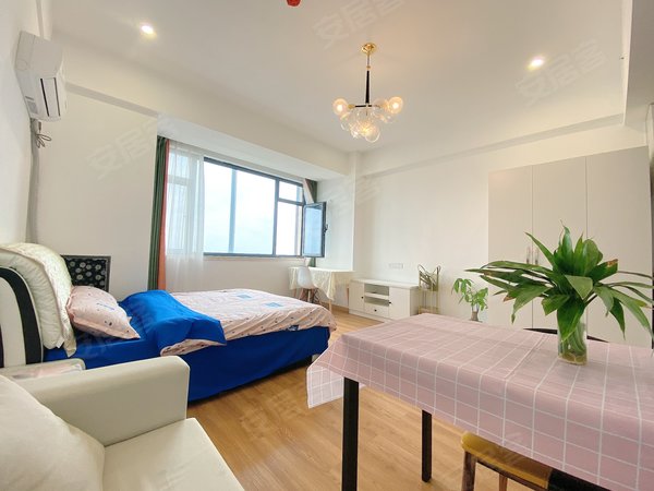 宁波余姚余姚市区众安银泰城银泰公寓(房东)短租月付看房都有时间精