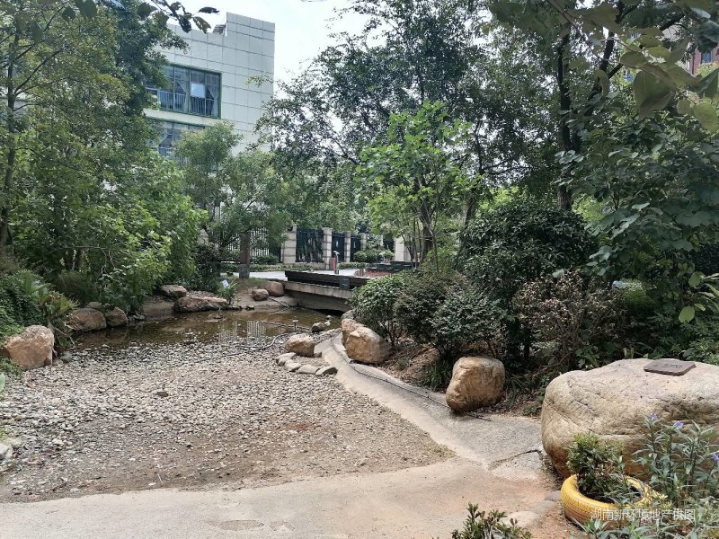 长沙房产网>长沙二手房>岳麓二手房>长郡双语中学二手房>旭辉藏郡>800