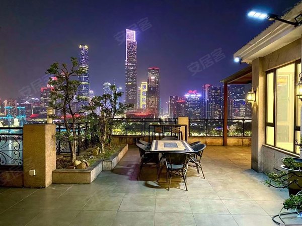 广州海珠广州塔珠江帝景苑广州塔旁 顶复三塔全望 夜景视野震撼 可做