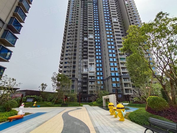 南宁横县横县城区贵源雅郡大竹片区 新小区 精装两房 配套齐全 拎包