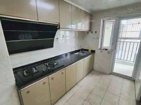 光明新村如此正规的4室,你还在等什么!出租房源真实图片