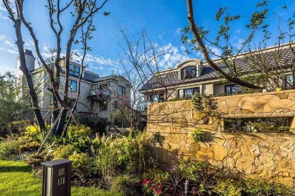 新城上坤樾山半岛