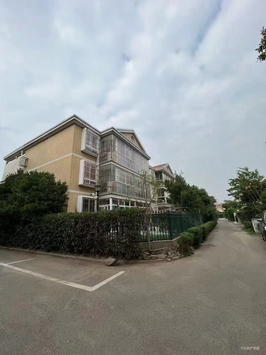 南京房产网>南京二手房>江宁二手房>东山二手房>武夷花园>