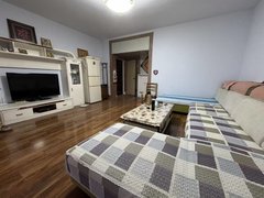 巴彦淖尔市临河临河城区三中糖厂家属楼,精装修。家具家电齐全,家里干净,拎包入住。出租房源真实图片