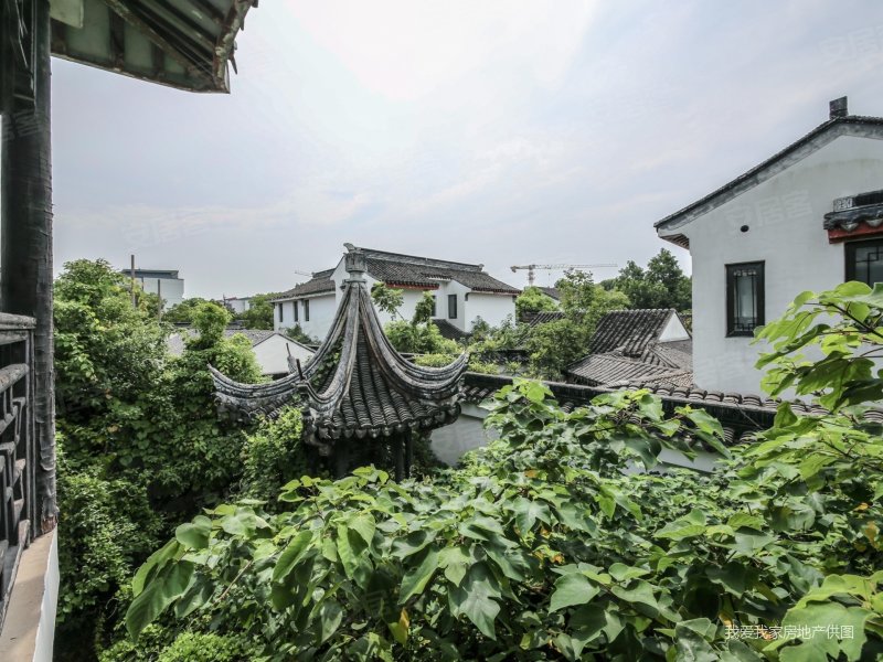 新出西山70年产权中式园林风格独栋别墅花园500平