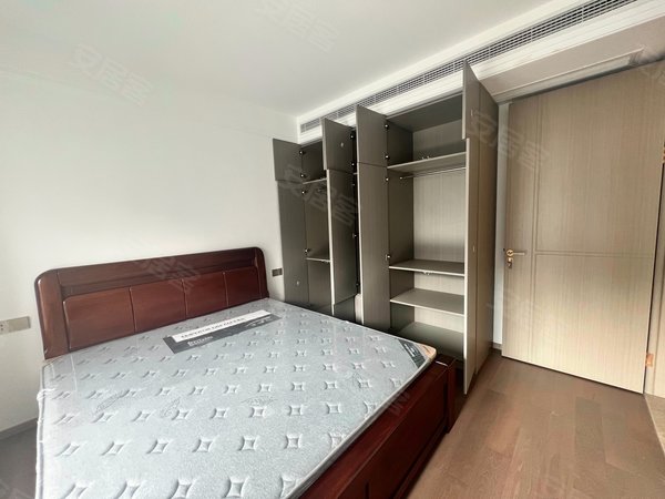 上海奉贤奉城大家美颂大家美颂 2室2厅1卫 精装修 77平 电梯房出租