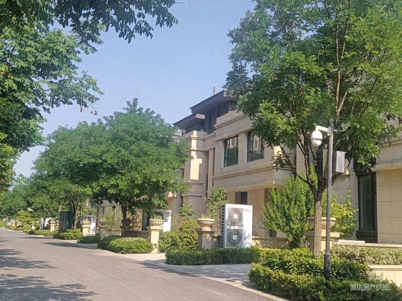 别墅小区 客厅朝阳,北辰白鹭湾二手房,85万,4室2厅,2卫,150平米-潍坊