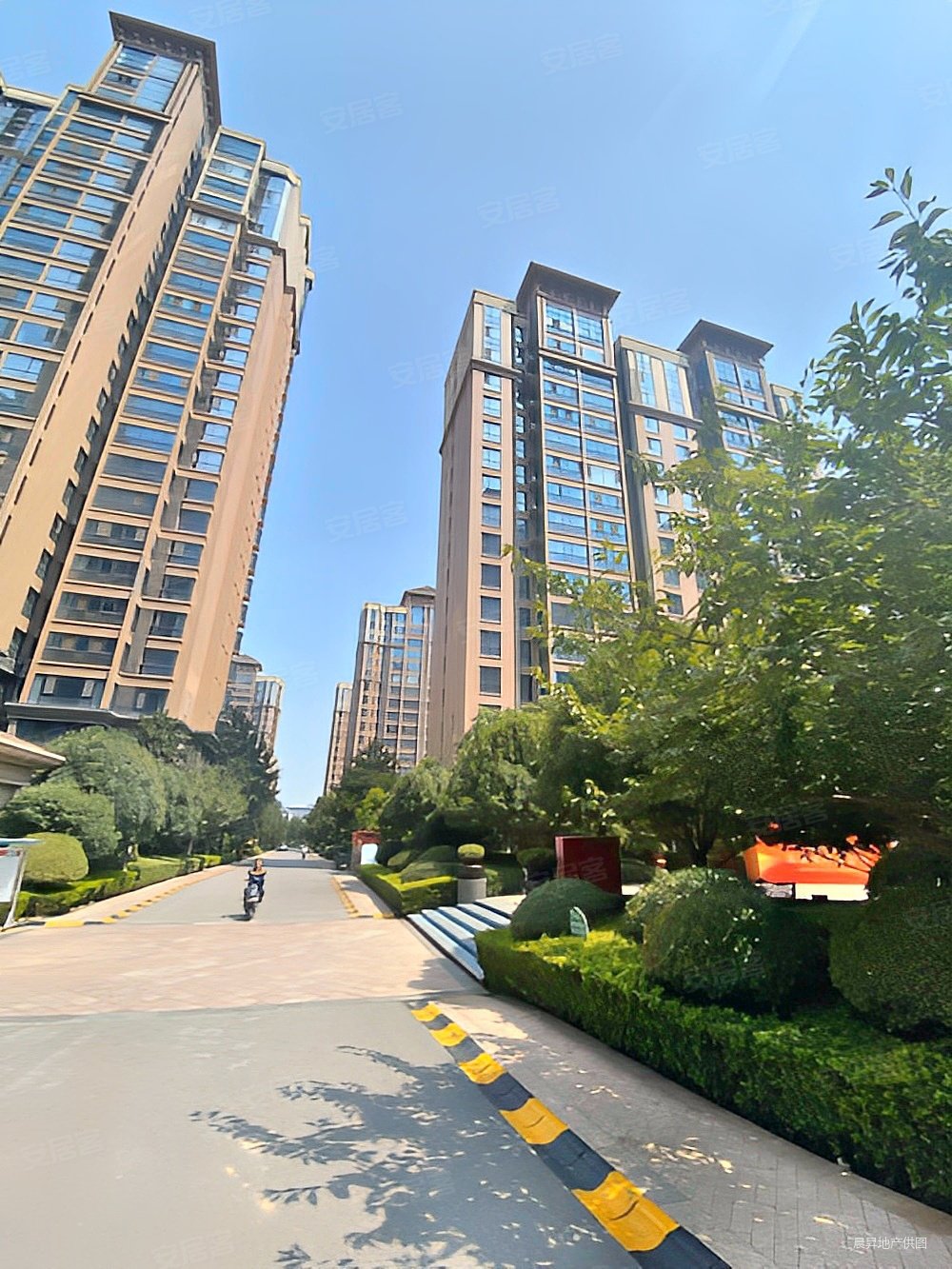 融侨曲江观邸3室2厅1卫122.07㎡南北299万