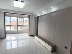 武威凉州丽达百货皇台学校旁边   二楼    精装修未入住出租房源真实图片