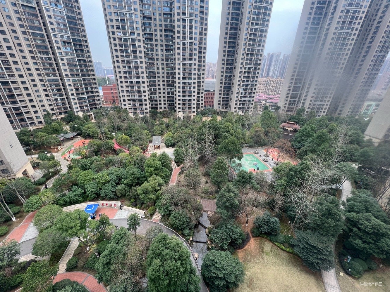 华润凤凰城(三期)二手房,125.8万,3室2厅,2卫,127.01平米-长沙安究屯