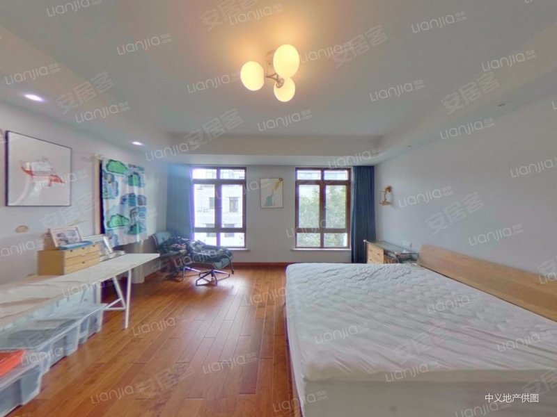 看房方便,复地香栀花园二手房,1550万,3室3厅,2卫,200平米-上海安居客