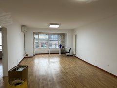 北京密云密云周边蓝河湾 3室1厅2卫  电梯房 148平米出租房源真实图片