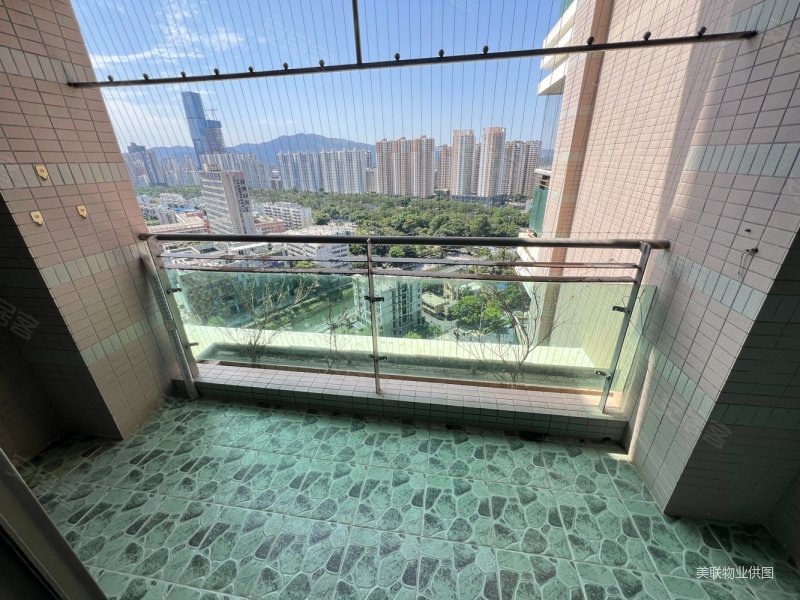 双卫格局 正规商品房 高楼层视野无遮挡 临地铁,金地海景花园e区二手