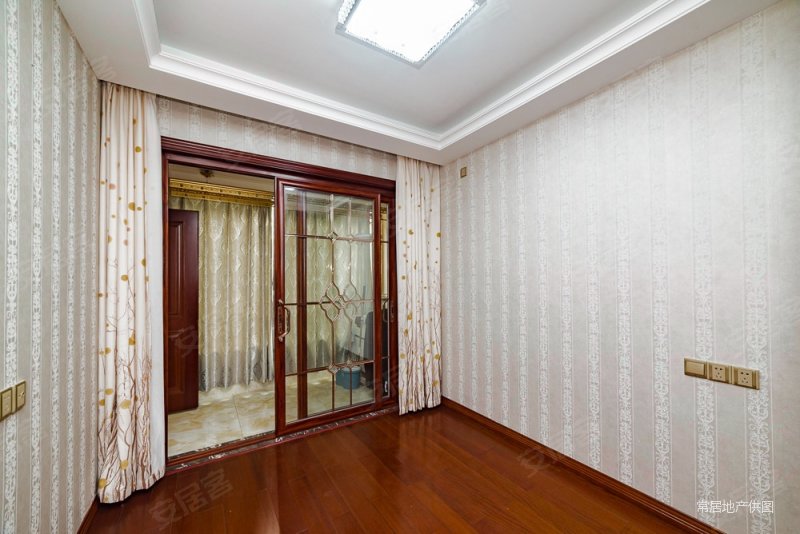 龙德花园 企业力荐好房诚意出售