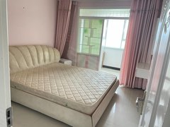 图木舒克前海前海商城御景园小区，年租金1.8万，不月租出租房源真实图片