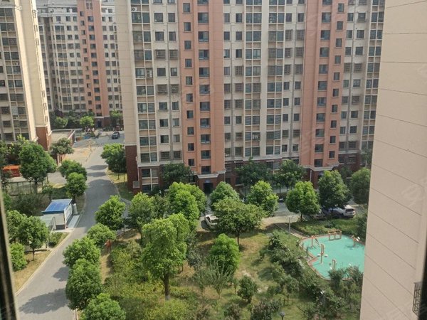 无锡新吴硕放丽景佳苑(三期)丽景三期精装三室一厅套房出租,家电齐全