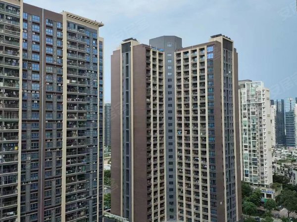 深圳宝安西乡碧海富通城(二期)(实图,实价)11号线碧海湾地铁口,精装大