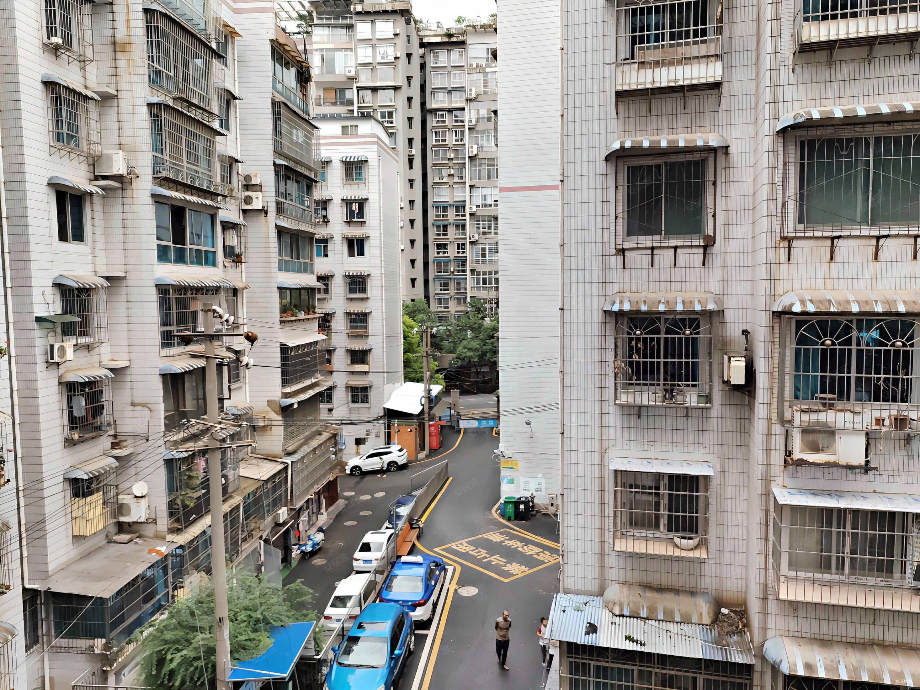 贵阳房产网>贵阳二手房>南明二手房>省军区二手房>武岳新村>