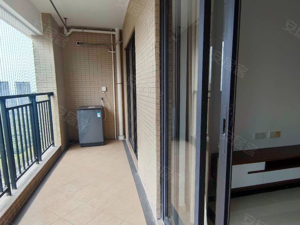 广州南沙黄阁南沙保利城保利城南悦湾,三房两卫配齐拎包入住出租房源