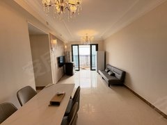 武汉汉南汉南城区恒大时代新城 客厅带空调 三房齐 拎包入住，价格合适看房方便出租房源真实图片