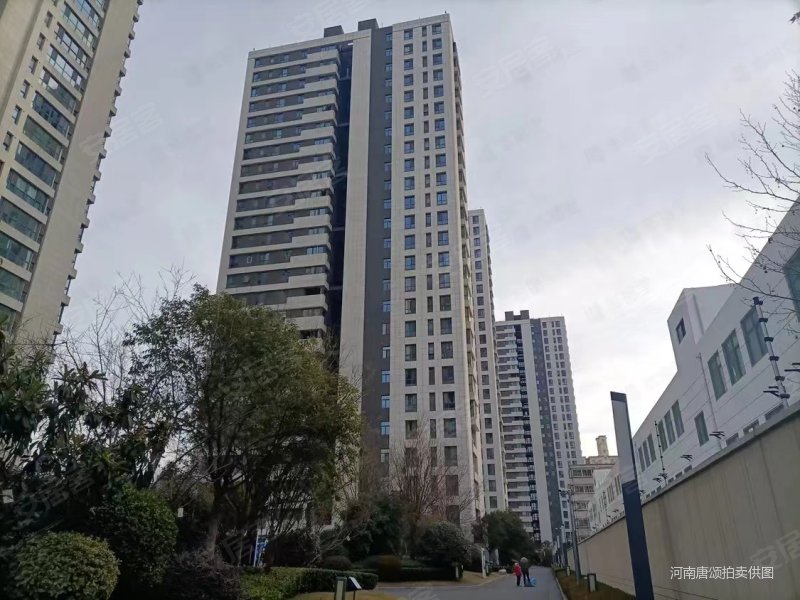 郑州房产网>郑州二手房>金水二手房>中医院二手房>东润泰和>