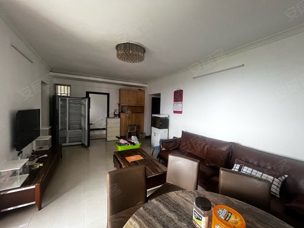 广州花都建设路湖畔花园湖畔花园 3室2厅1卫 精装修 电梯房 83平出租