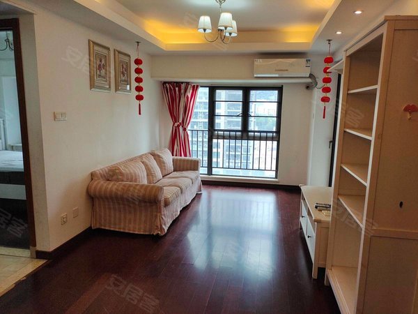 【多图】万科红(三期),百鸽笼租房,万科红三期 2室2厅 5500.